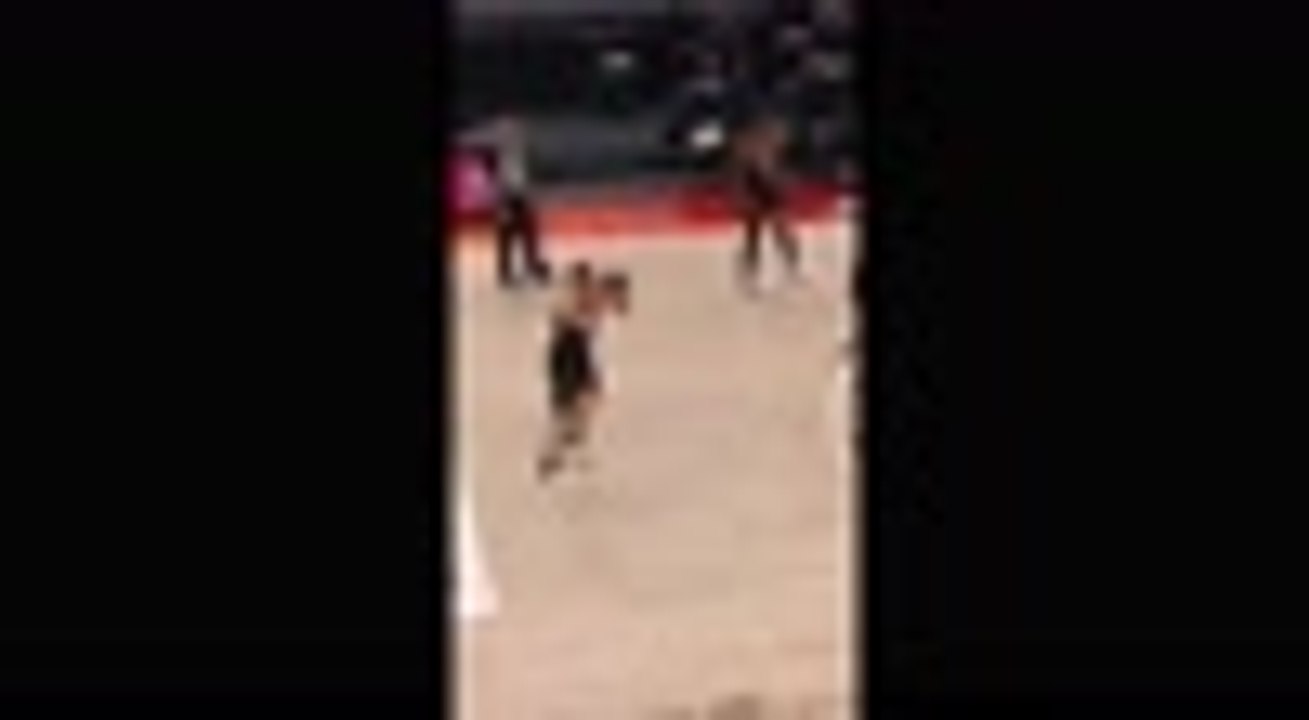 Mitchell celebrates All-Star status with huge dunk