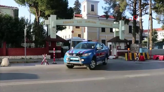 FETÖ’den gözaltına alınan şüpheliler adliyeye sevk edildi