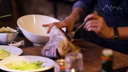 Como preparar pescados na brasa, por Ligia Karazawa