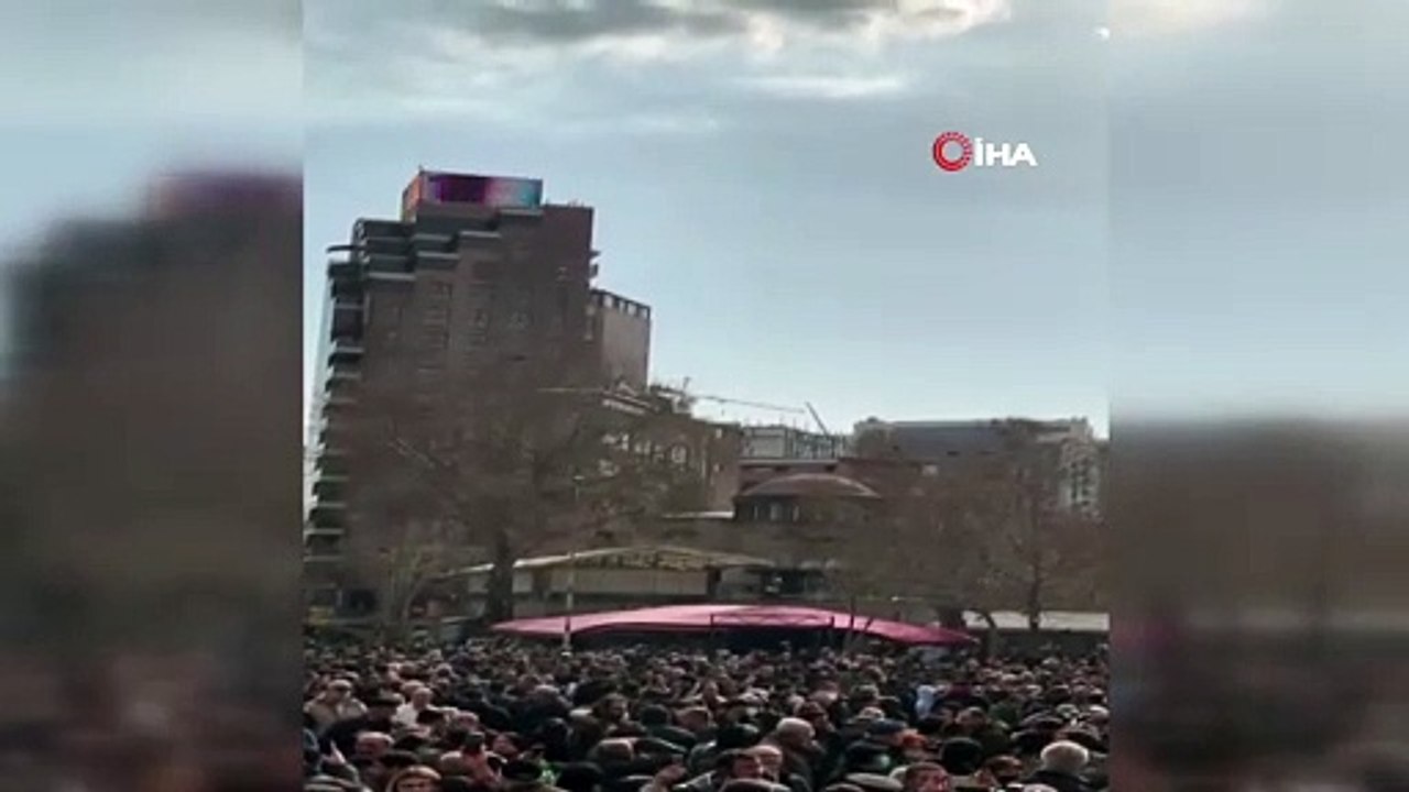 - Ermenistan'da Su-30 savaş uçağı Erivan semalarında