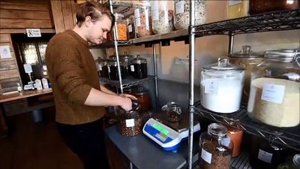 A Greener Weigh zero waste store