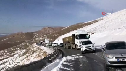 Van-Hakkari karayolu tipi nedeniyle kapandı