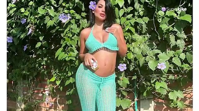 Andrea Valdiri se burla de su cirugía tras lucir sus seis meses de embarazo