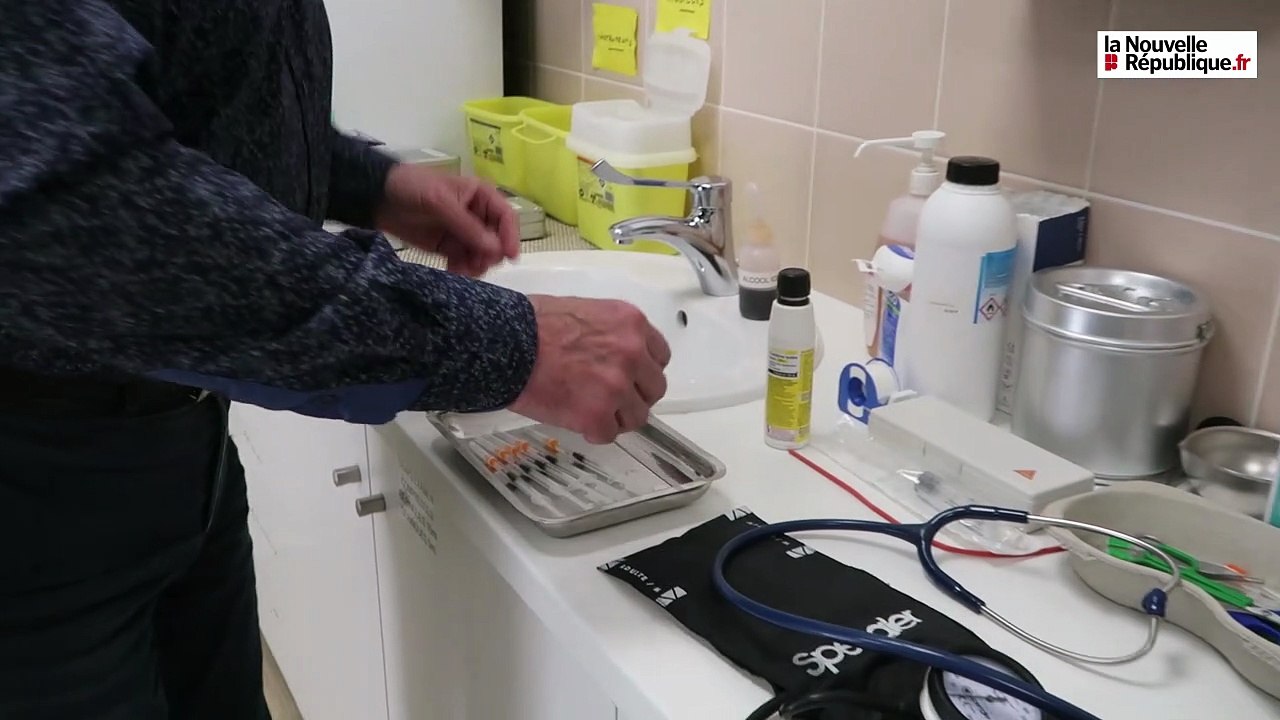 VIDÉO. Covid-19 : les généralistes débutent la vaccination avec AstraZeneca en Loir-et-Cher