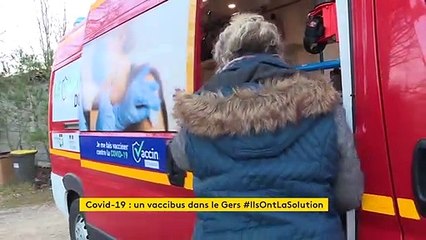 Dans le Gers, les personnes lourdement handicapées vaccinées grâce au "vaccibus"