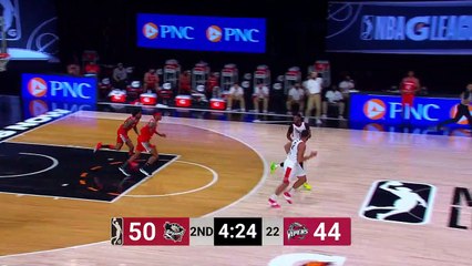 Trevelin Queen (29 points) Highlights vs. Erie BayHawks