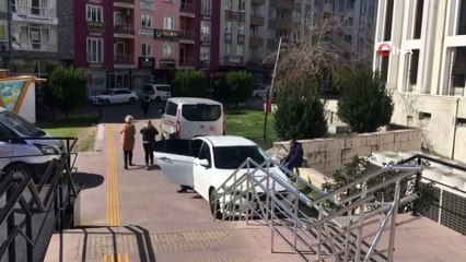 FETÖ firarisi öğretmen kadın sahte kimlikle yakalandı