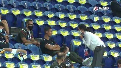 ماذا طلبت هذه الفتاة من رونالدو فاستجاب لها فورا؟