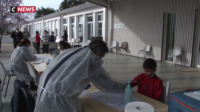 Début de la campagne de tests salivaires dans les écoles primaires