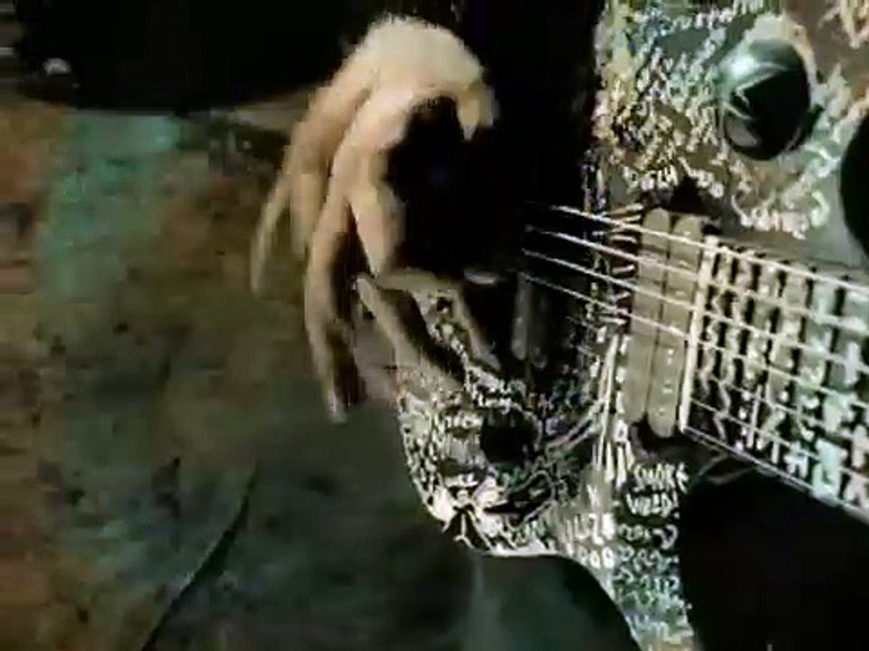 Korn - Did My Time (Official Music Video)