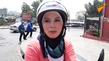 سيدة لبنانية تحول دراجتها النارية إلى تاكسي لنقل النساء داخل بيروت