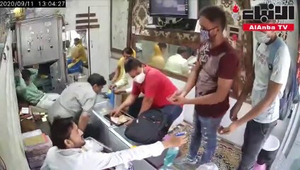 بالفيديولصوص يتبعون إجراءات الوقاية من كورونا خلال اقتحامهم متجرا للمجوهرات