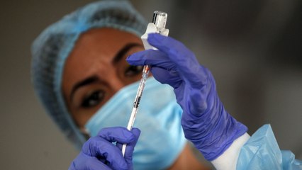 جدل بين دول العالم بشأن جوازات التطعيم لمواجهة تحديات كورونا