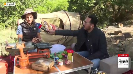 شاب سعودي يعيش في خيمته وحيدا وسط الطبيعة في مرتفعات السودة