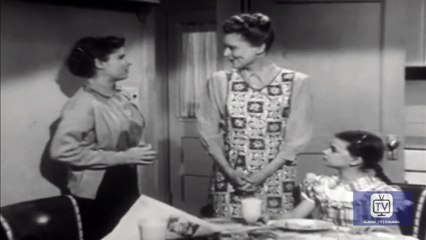 Trouble with Father - Season 1 - Episode 32 - Father Picks a Queen | Stuart Erwin, June Collyer