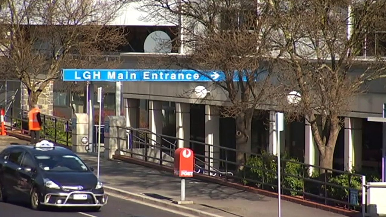 Police review into alleged paedophile nurse han...