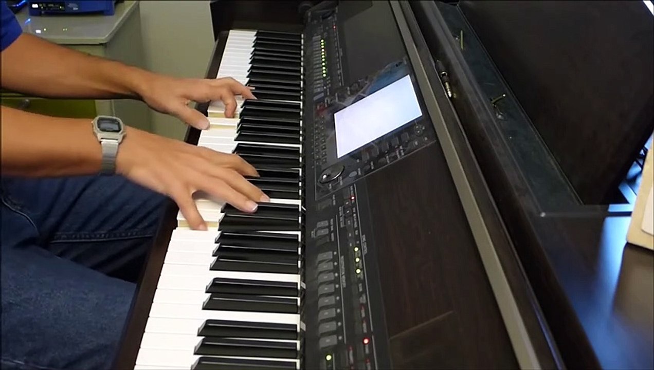 Glory to His Name (Down at the Cross) - piano instrumental hymn with lyrics