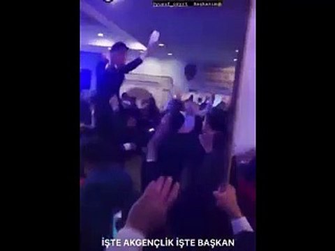 AK Parti'de davullu zurnalı sazlı sözlü ''lebaleb'' kongre