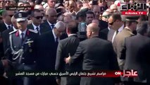 لحظة وصول الرئيس السيسي لمسجد المشير طنطاوي لحضور مراسم الجنازة العسكرية للرئيس الأسبق مبارك