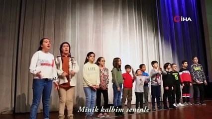 İlkokul öğrencilerinden Cumhurbaşkanı Erdoğan'a 'doğum günü' sürprizi