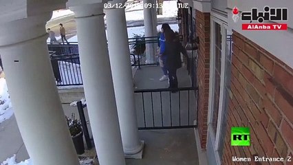 طالبة مسلمة