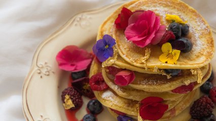 Скачать видео: Flores comestibles, nuevos sabores y texturas en la cocina