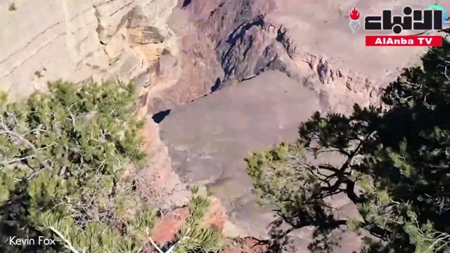 أمريكية كادت أن تقع في وادي غراند كانيون خلال التقاط صورة