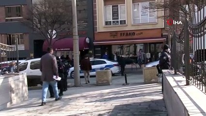 Uyuşturucu operasyonunda gözaltına alının 9 kişi adliyeye çıkarıldı