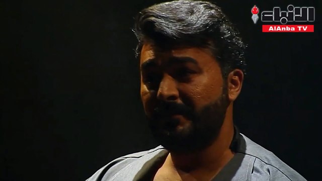 الفنان عبدالله بهمن في مشاهد متفرقة من مسرحية جزء من الفانية