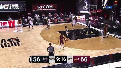 What a dunk by Levi Randolph!