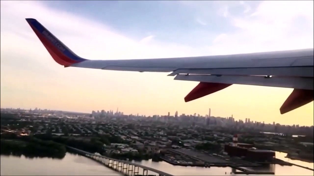 Un drone percute et casse l'aile d'un avion en plein vol !