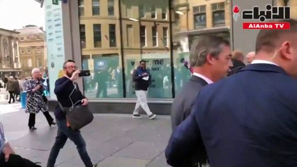 هذه عقوبة ساكب "الحليب المخفوق" على "عرّاب البريكست"