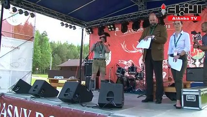 عشرات الصيادين يتنافسون لتقليد صوت الغزلان في روسيا البيضاء