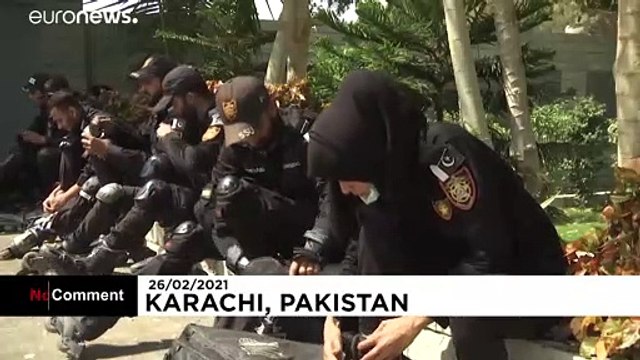 Rollerblading police unit established in Pakistani port city of Karachi