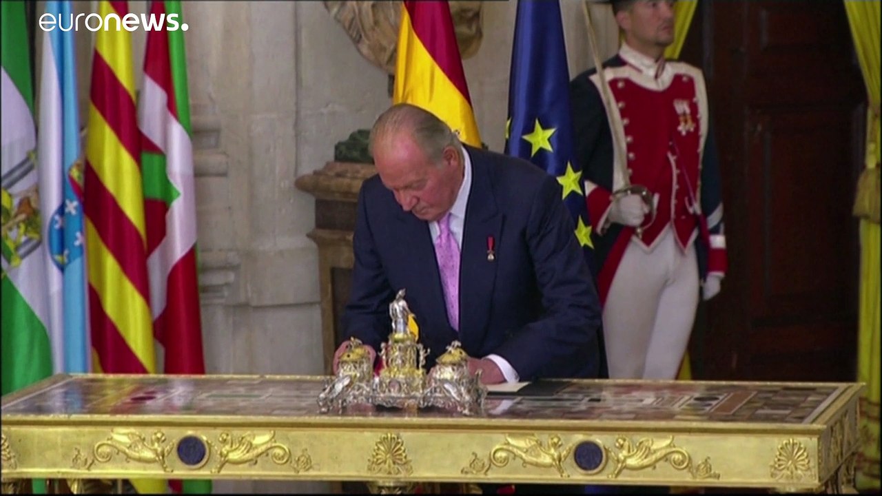 Juan carlos zahlt erneut steuern nach - ex-könig überweist 4 millionen euro
