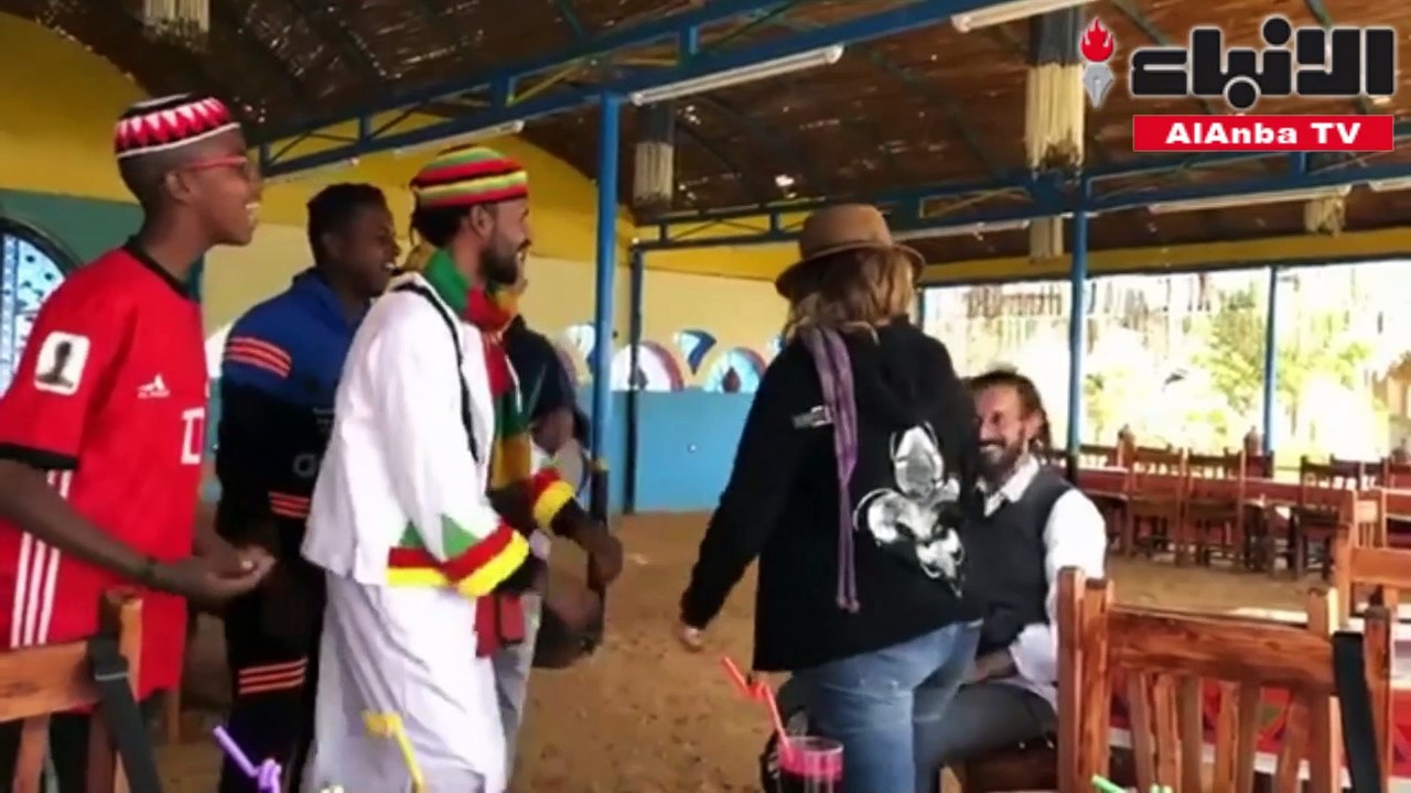ليلي علوي