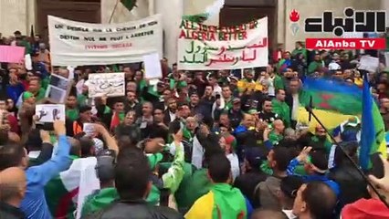 الجزائريون عازمون على إسقاط بن صالح وتغيير النظام برمته