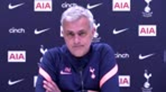 Mourinho suggests reporter picks Spurs' eleven after calls for Fab Four