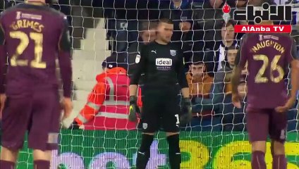 ركلة جزاء يهدرها لاعب إنجليزي بطريقة غريبة