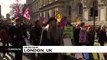 شاهد- محتجون ضد تغير المناخ يسكبون دما مصطنعا وسط لندن