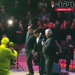 كاظم الساهر يرقص الدبكة العراقية مع محبيه في باريس