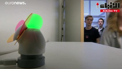 مدرسة في السويد تستخدم تقنية التعرف على الوجوه للتخلص من رقابة الدوام