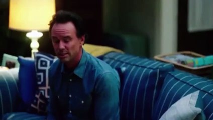 The Unicorn S02E11 So Far Away