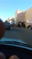 Une autruche dans les rues de Meknès