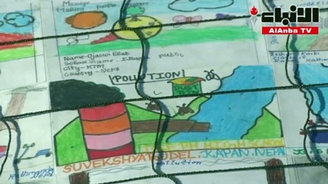 بطاقة بريدية ضخمة على أكبر جبل جليدي بغرب أوروبا للترويج لمكافحة تغير المناخ