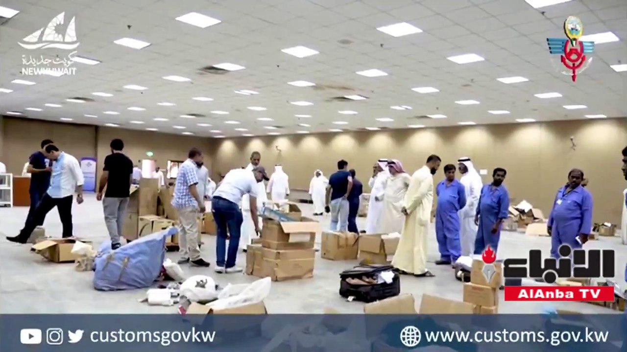 «الجمارك» بيع بضائع متنوعة بـ 30 ألف دينار في م...