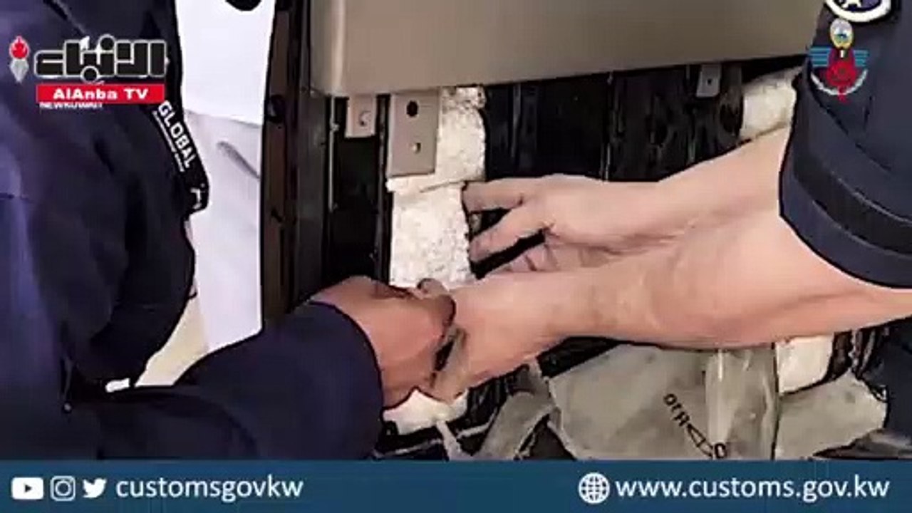 إحباط 42 كيلو حشيش و150 ألف حبة من المؤثرات الع...