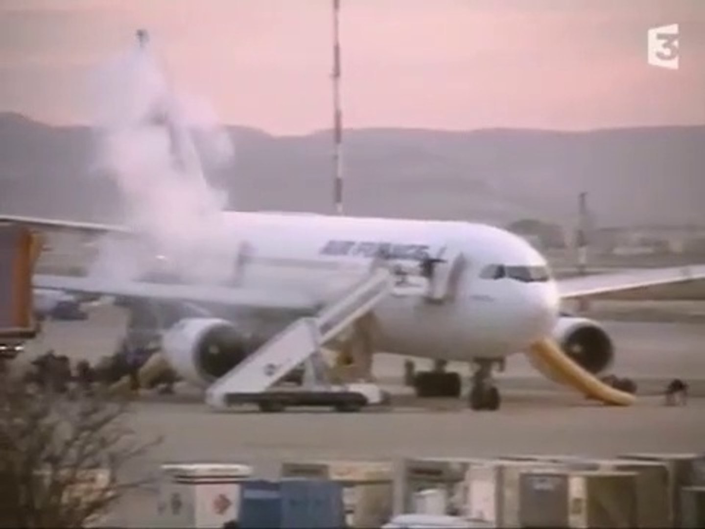 vol AF 8969 Alger-Paris, 1994 - Vidéo Dailymotion