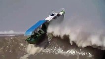 Boat Gets Crushed by an Enormous Wave and Tips Over - 997080 - YouTube
