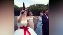 عروس تركية تحتفل بزفافها بطريقة غير متوقعة
